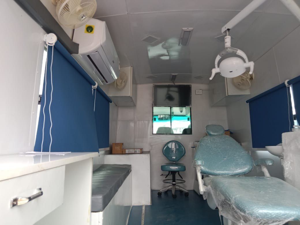 Dental Van 4